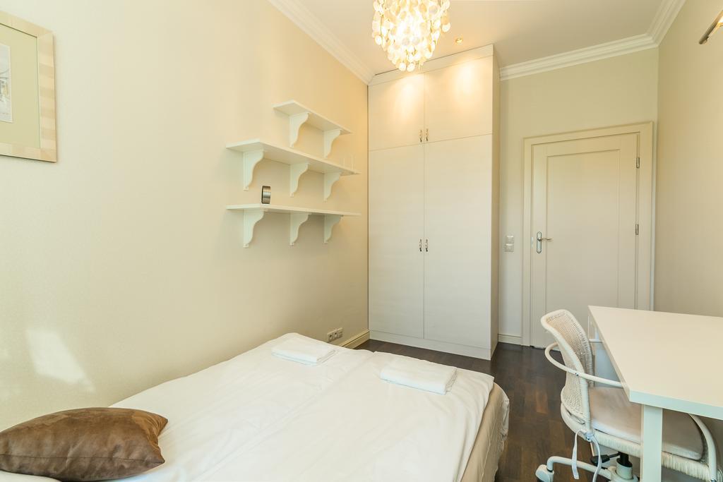 Rent A Flat - Old Town Apartments Гданьск Экстерьер фото