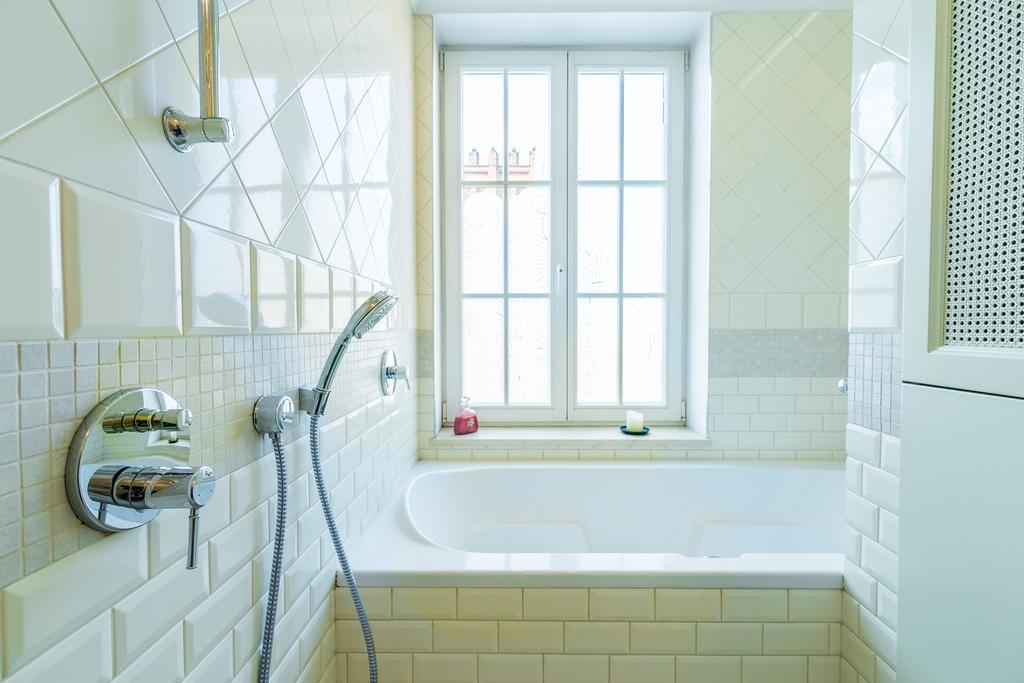 Rent A Flat - Old Town Apartments Гданьск Экстерьер фото