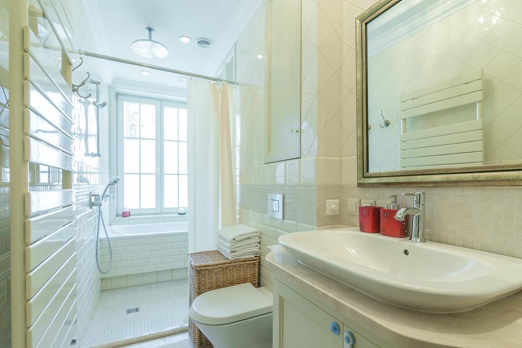 Rent A Flat - Old Town Apartments Гданьск Экстерьер фото