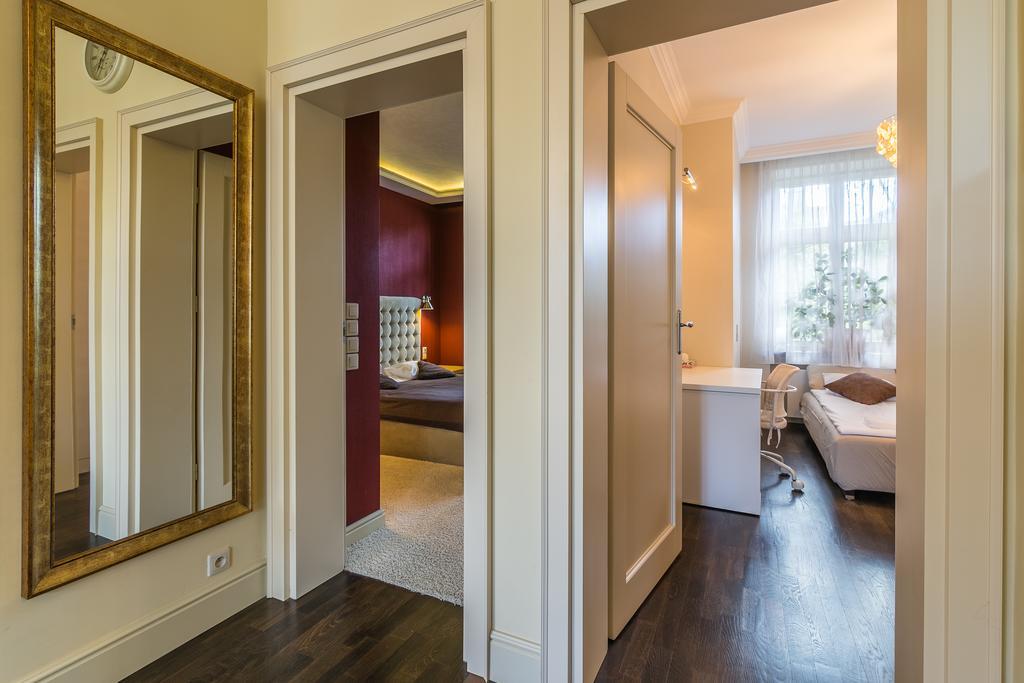 Rent A Flat - Old Town Apartments Гданьск Экстерьер фото